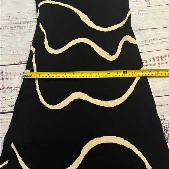 RIHOAS The Black Wave Mermaid Hem Knit Midi Dress - Picture 5 of 8